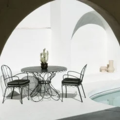 The Al Fresco Dining Table - Vintage Black