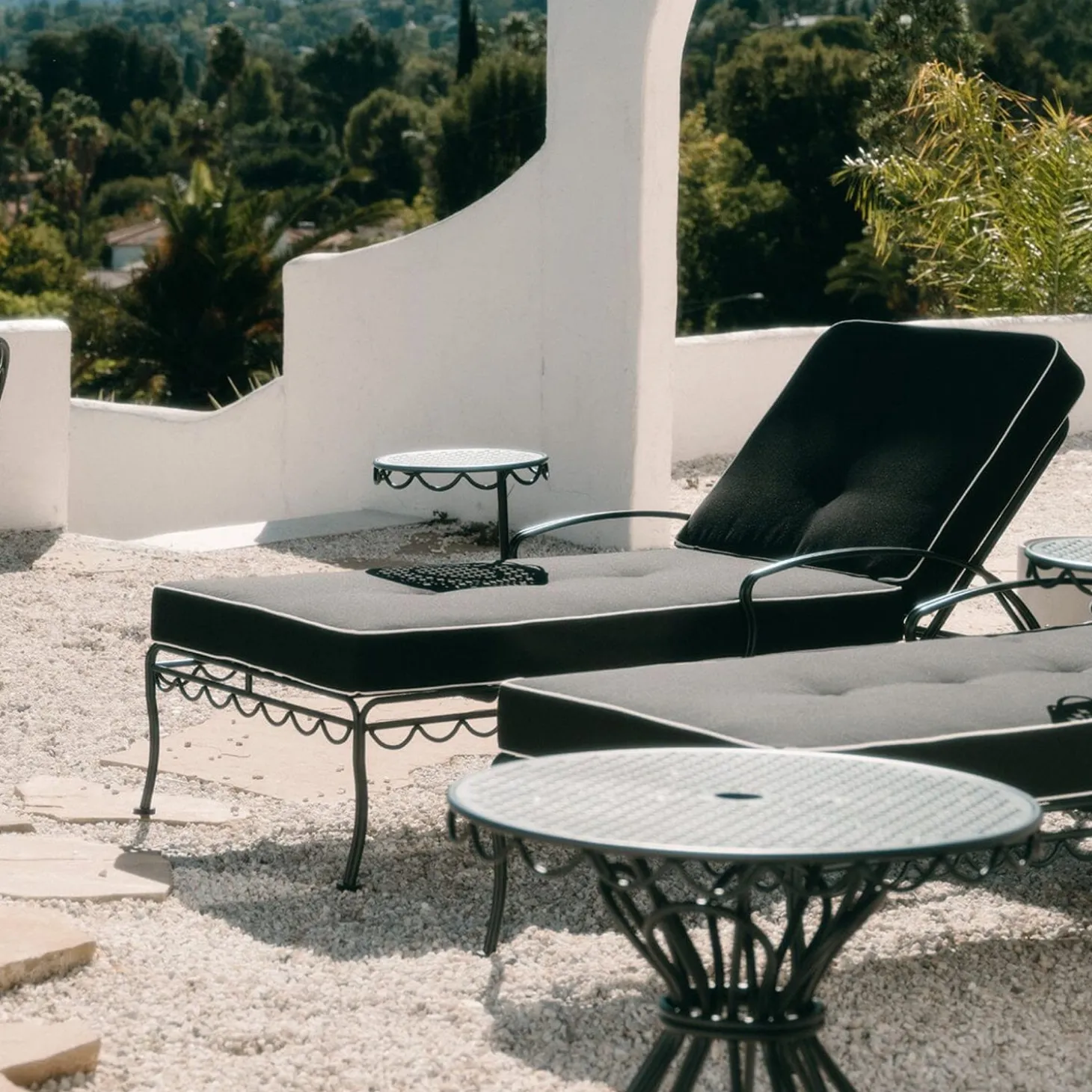 The Al Fresco Sun Lounger - Vintage Black
