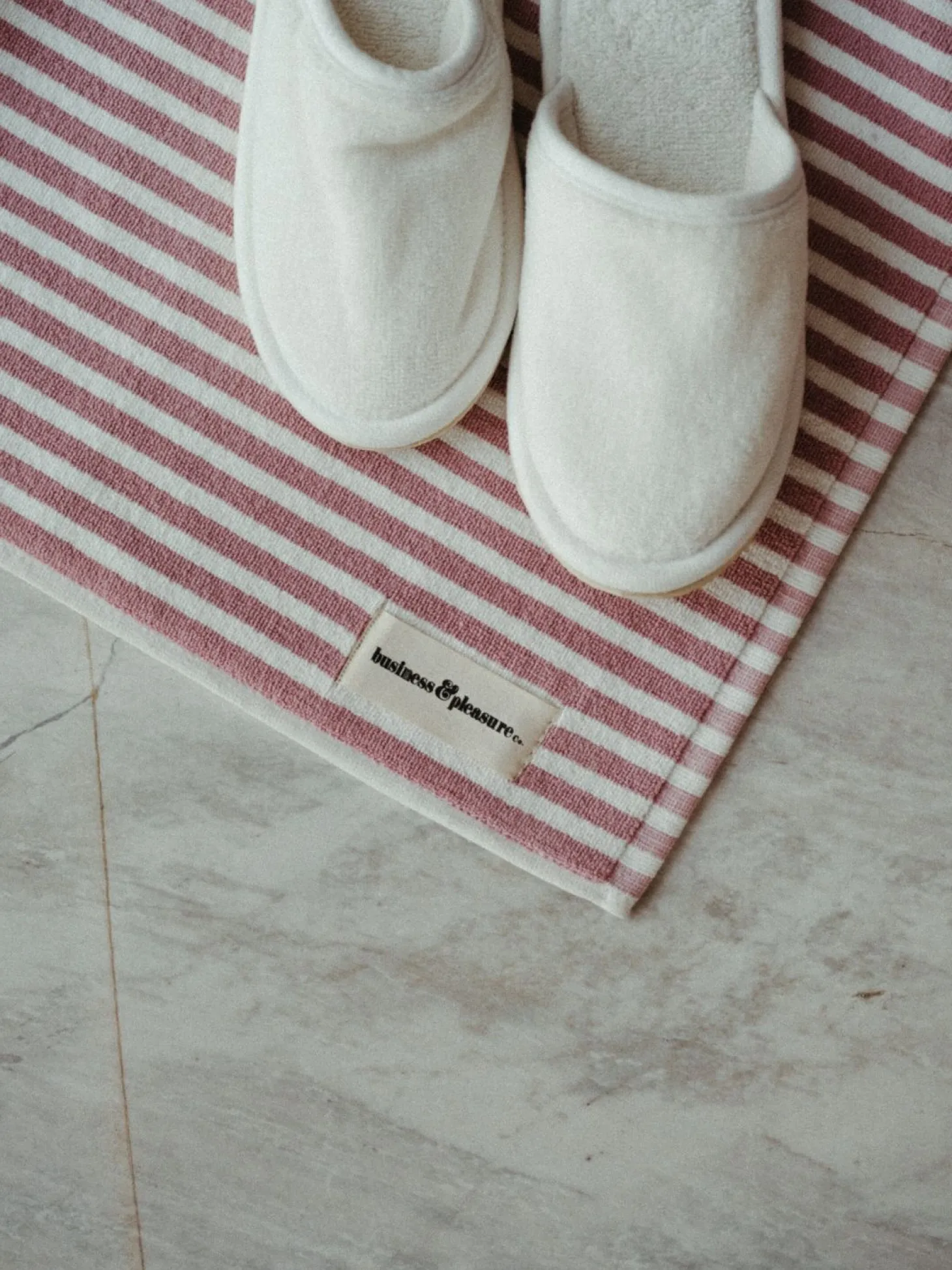 The Bath Mat - Lauren'S Pink Stripe