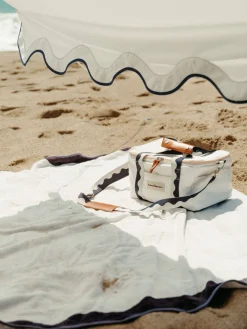 The Beach Blanket - Rivie White