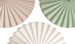 The Clamshell Base - Antique White