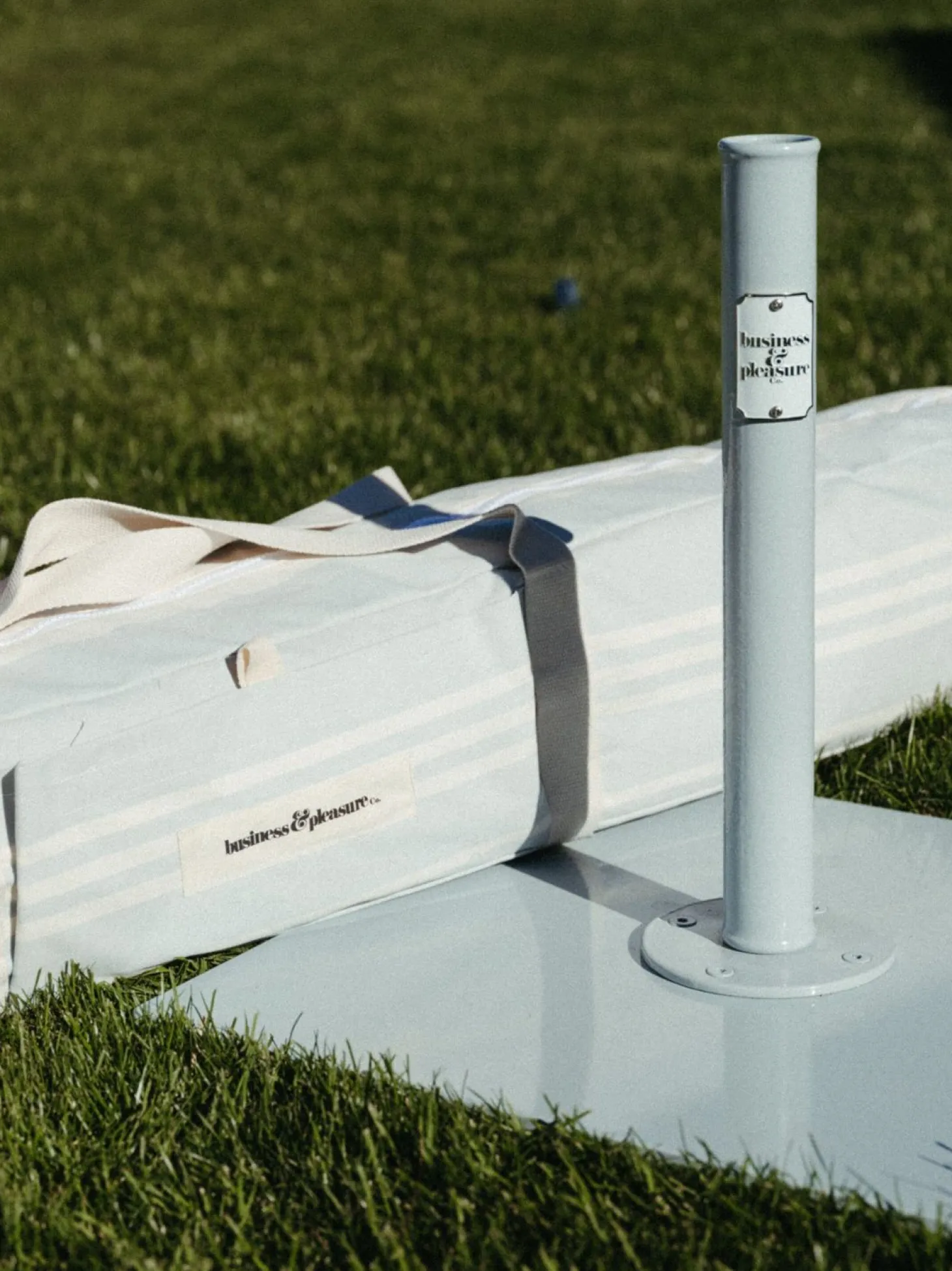 The Classic Base - 55 Lbs - Vintage Blue