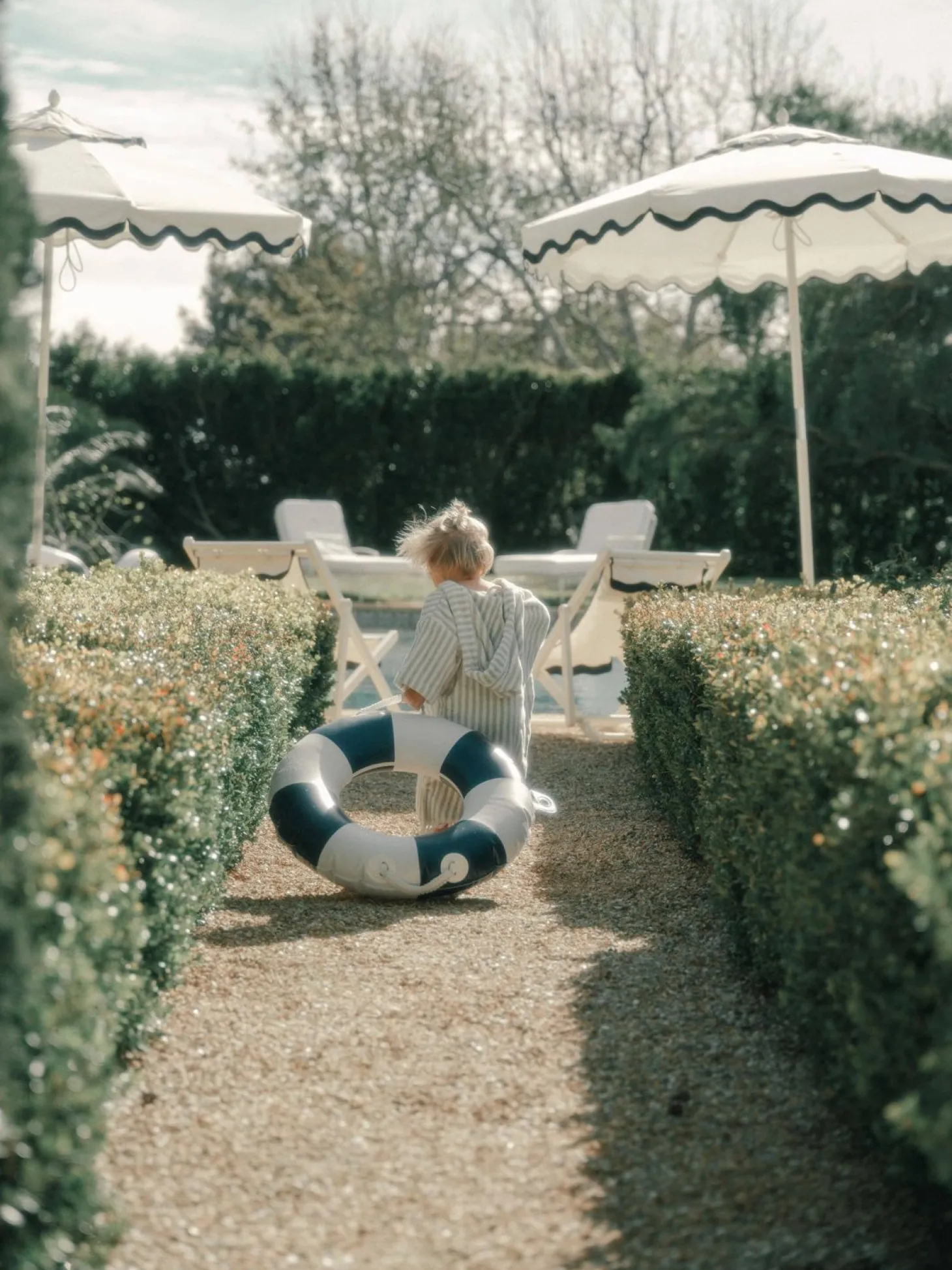 The Classic Pool Float - Small - Rivie White