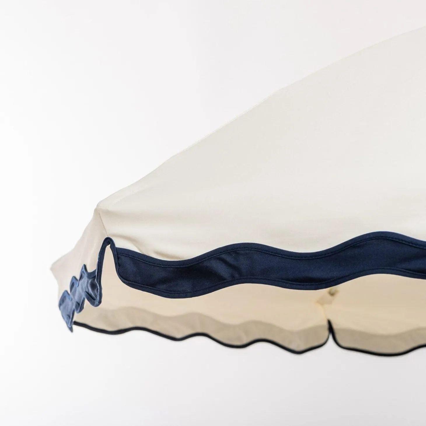 The Club Umbrella - Rivie White