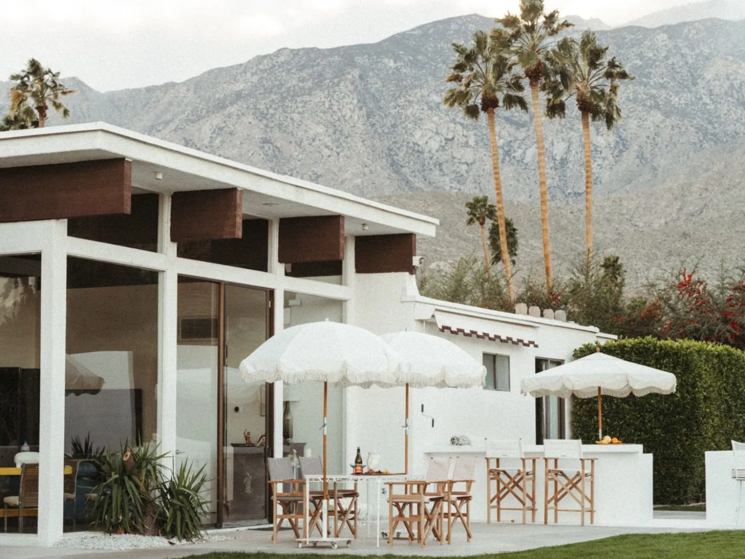 The Directors Chair - Table Height - Lauren'S Pink Stripe