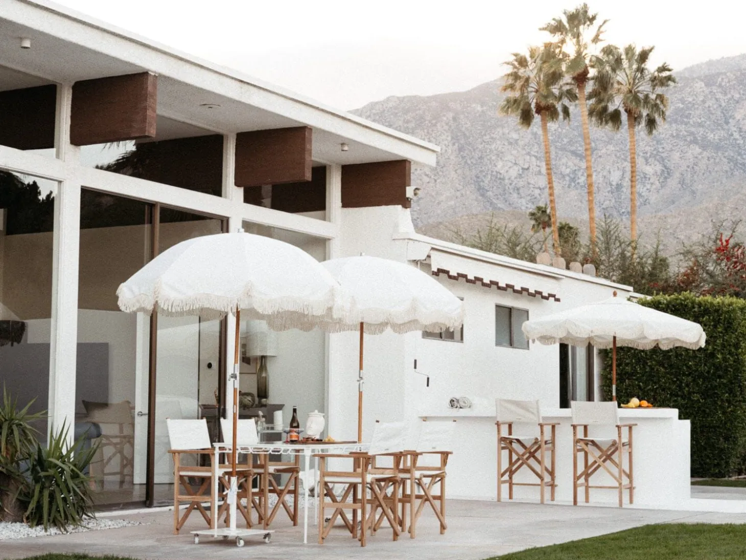 The Directors Chair - Table Height - Antique White