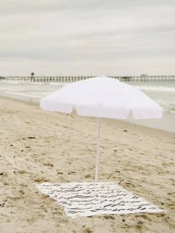 The Family Beach Umbrella - Antique White