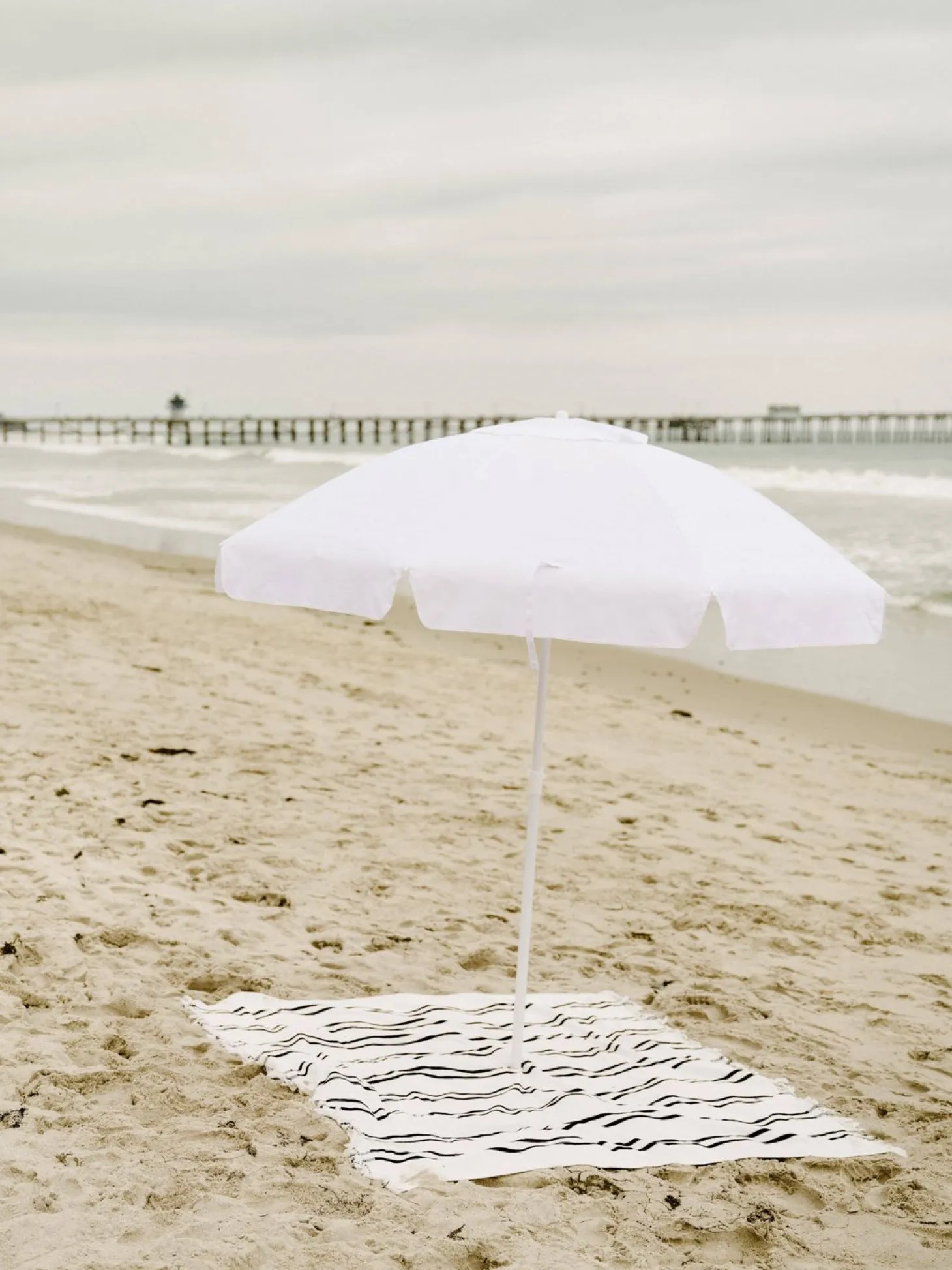 The Family Beach Umbrella - Antique White