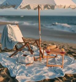 The Folding Picnic Table - Teak