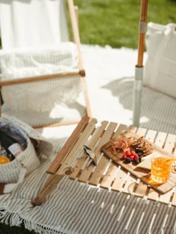 The Folding Picnic Table - Teak