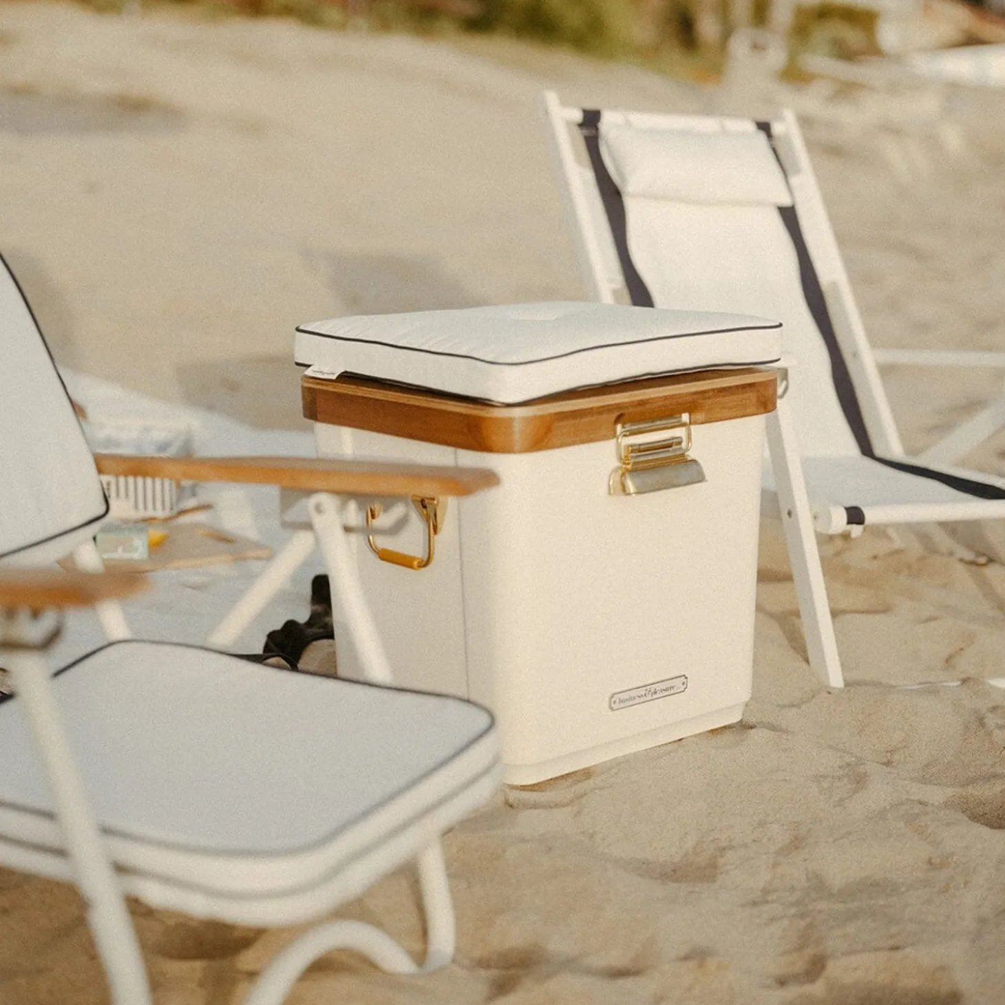 The Hemingway Cooler - Antique White - 35 Quarts