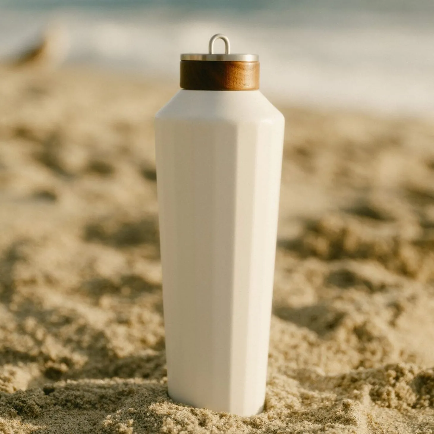 The Hemingway Drinkware - Flask - Antique White - 25 Oz