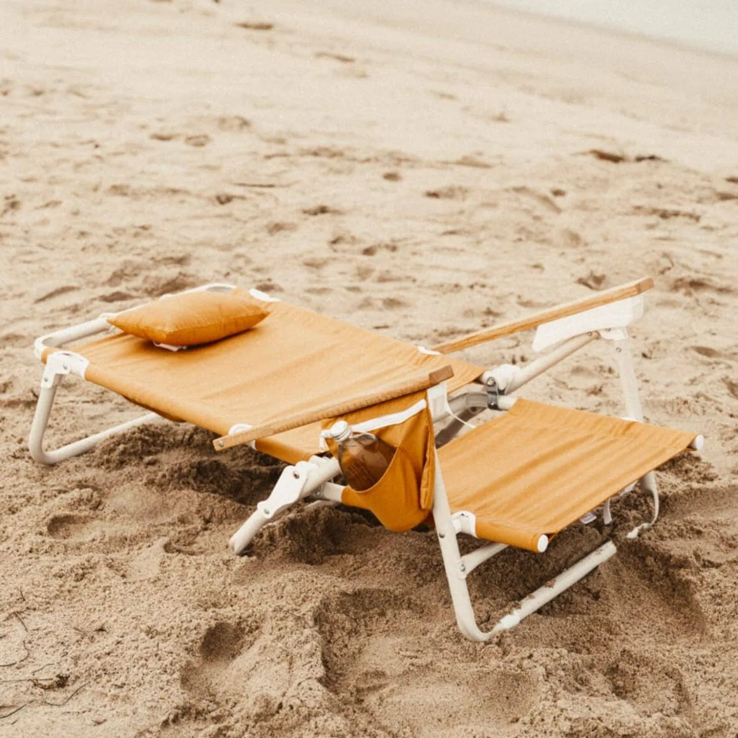 The Holiday Tommy Chair - Vintage Gold