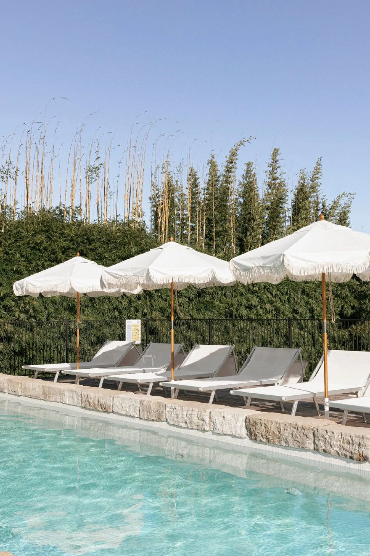 The Market Umbrella - Antique White