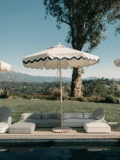 The Market Umbrella - Rivie White