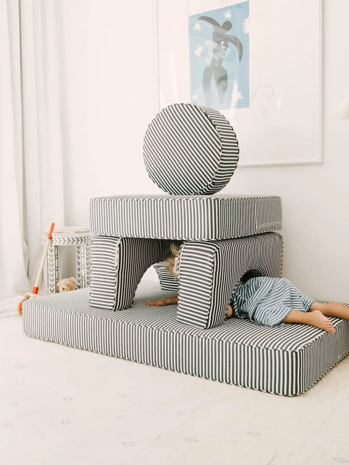 The Modular Pillow Stack - Lauren'S Navy Stripe