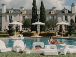 The Modular Pillow Stack - Rivie White