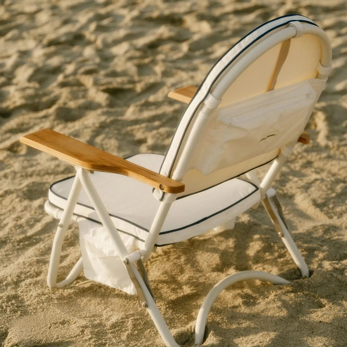 The Pam Chair - Rivie White