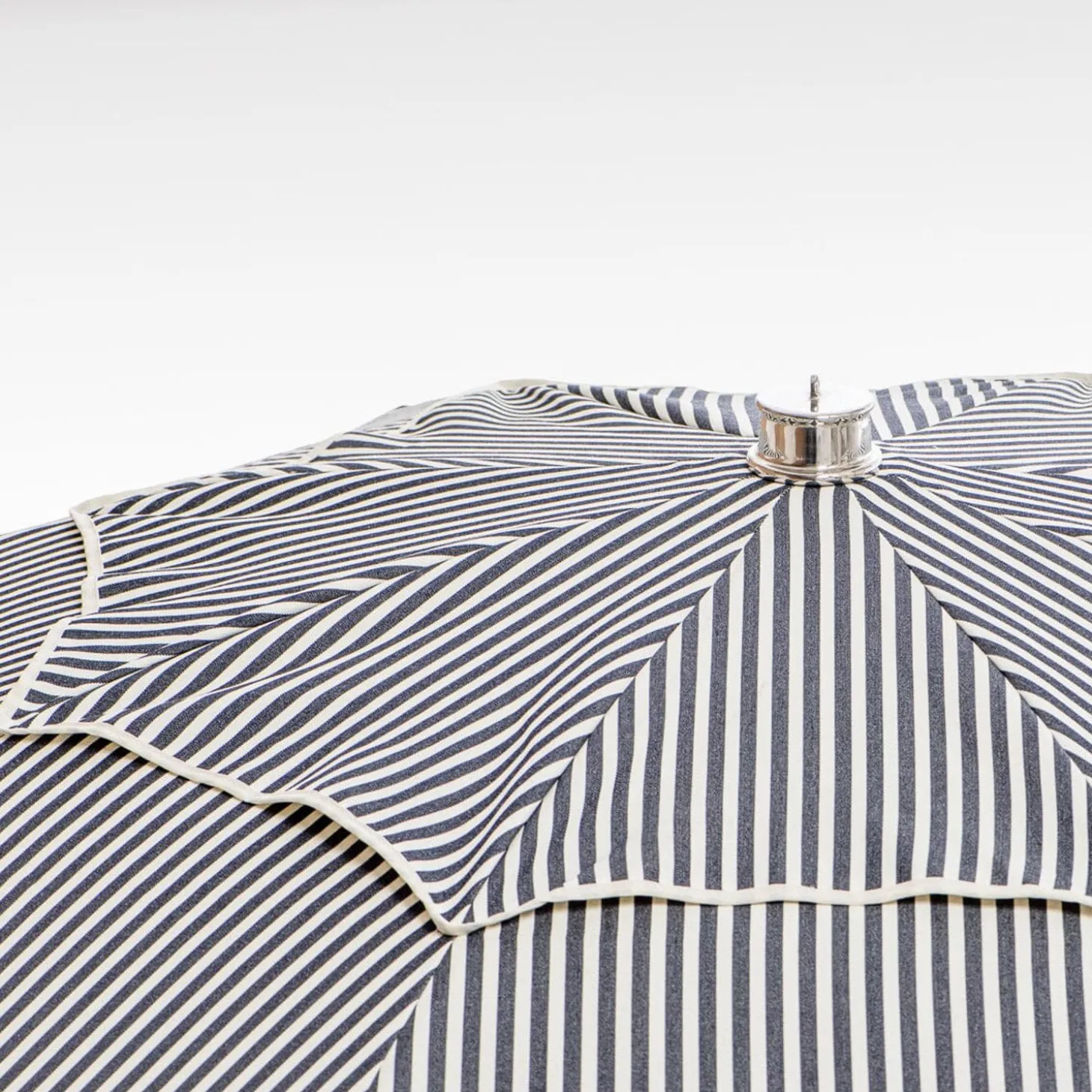 The Patio Umbrella - Lauren'S Navy Stripe
