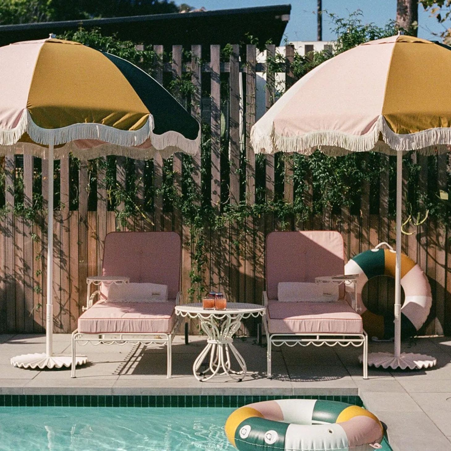 The Patio Umbrella - 70'S Cinque