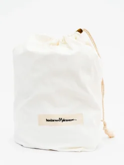 The Pool Lounger - Rivie White