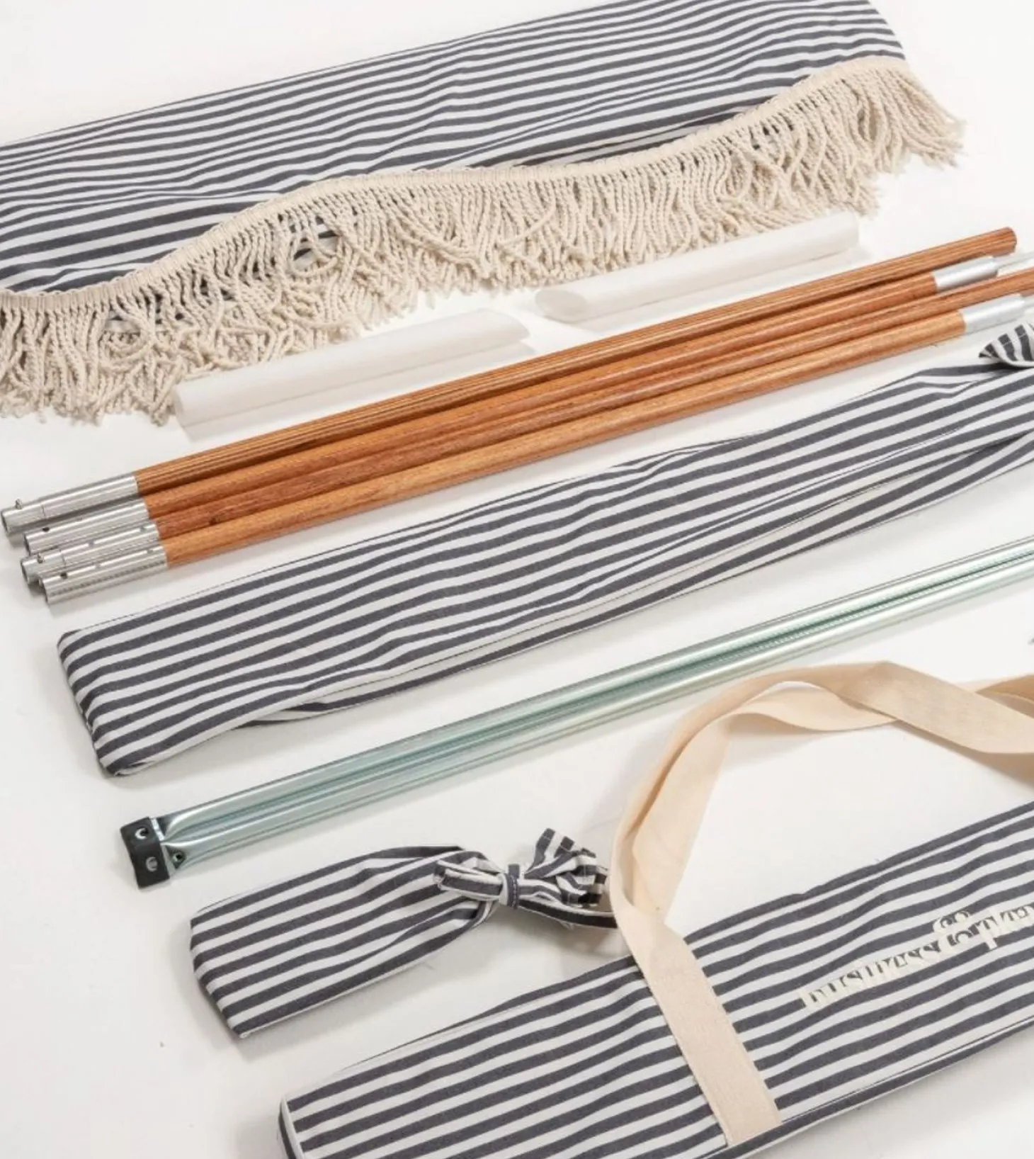 The Premium Beach Tent - Lauren'S Navy Stripe