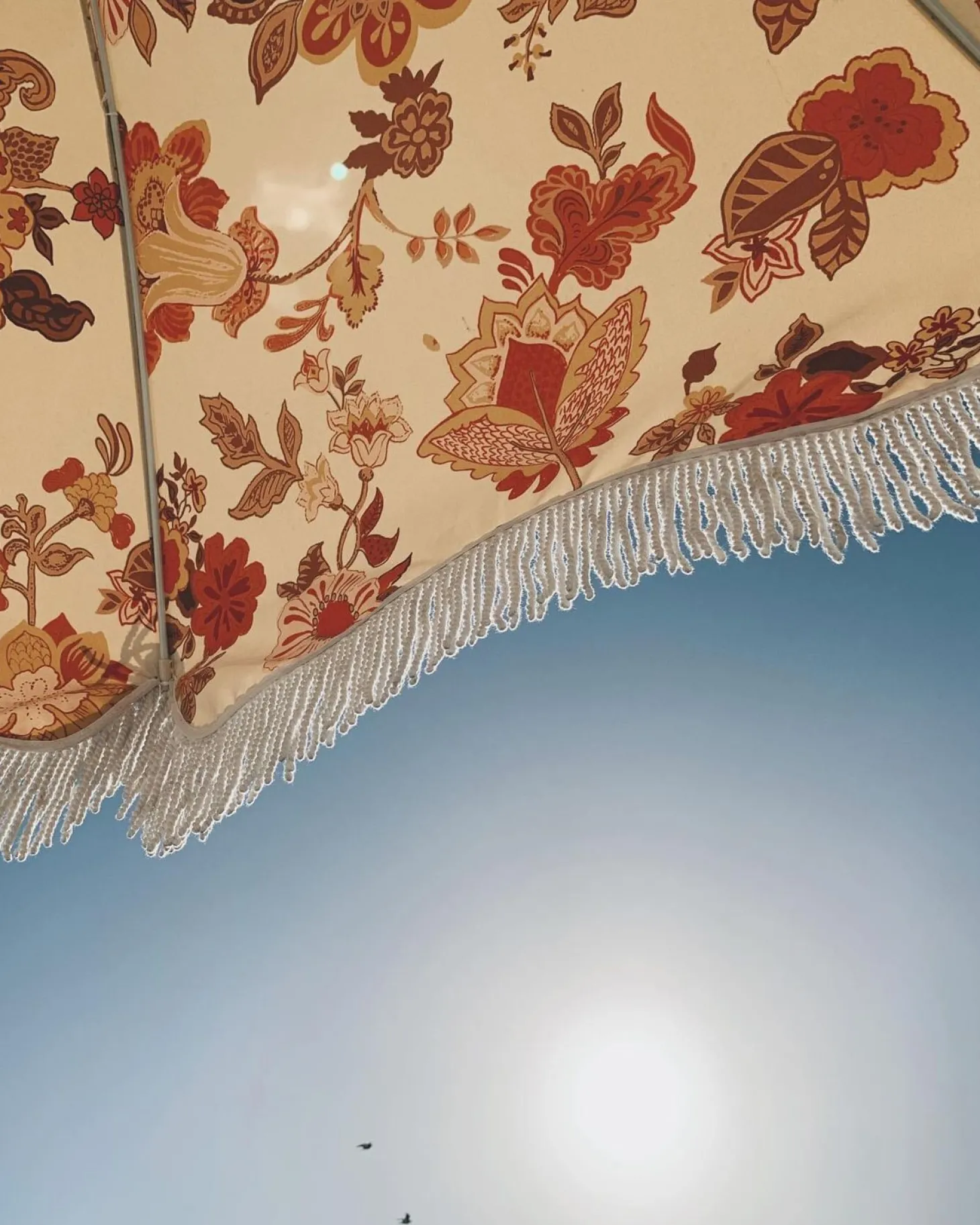 The Premium Beach Umbrella - Paisley Bay