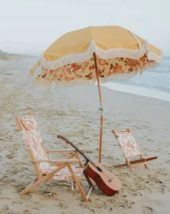 The Premium Beach Umbrella - Paisley Bay