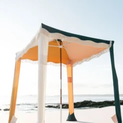 The Premium Cabana - 70'S Cinque