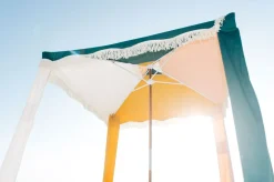 The Premium Cabana - 70'S Cinque