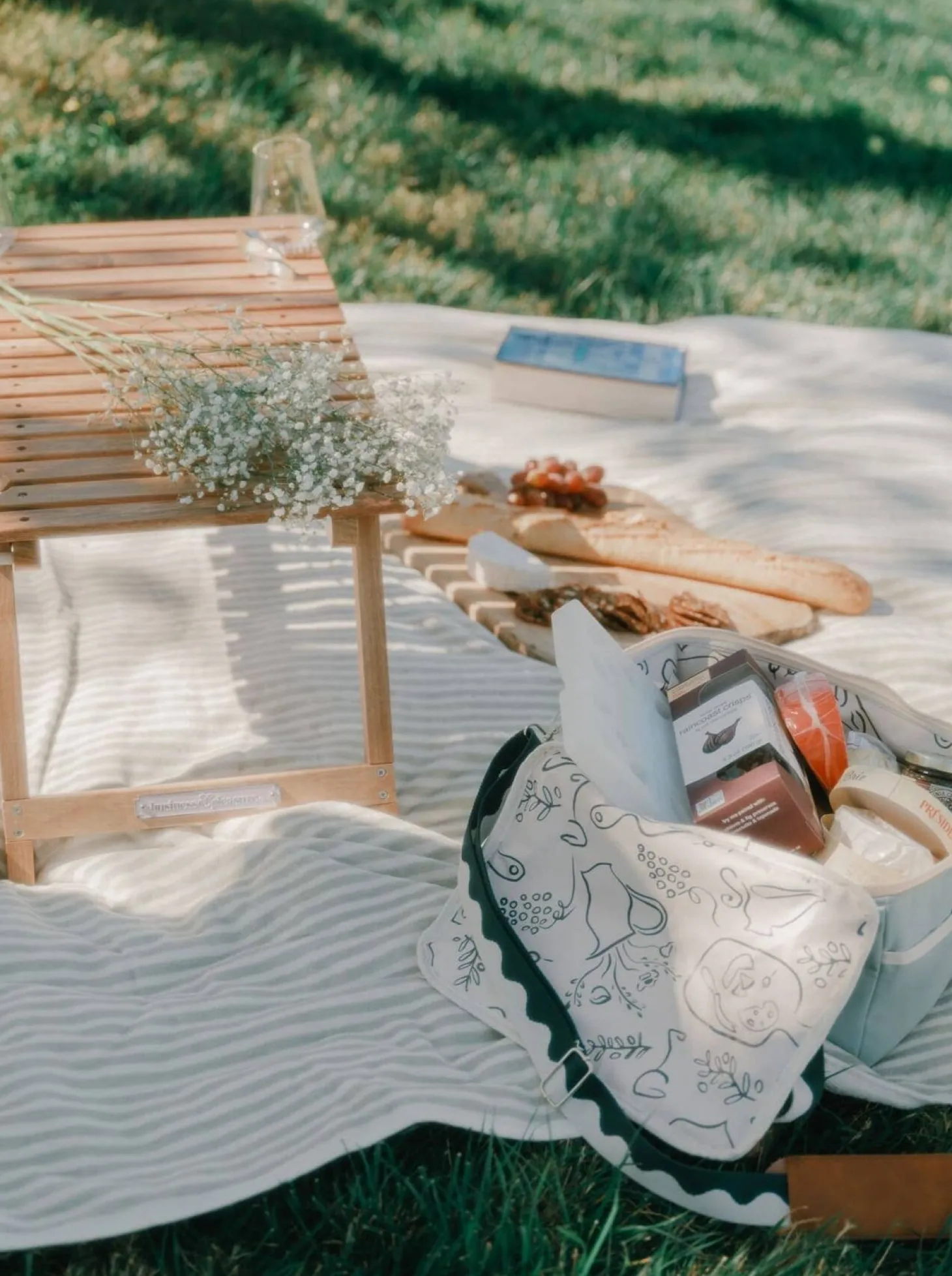 The Premium Cooler Bag - Rivie Green