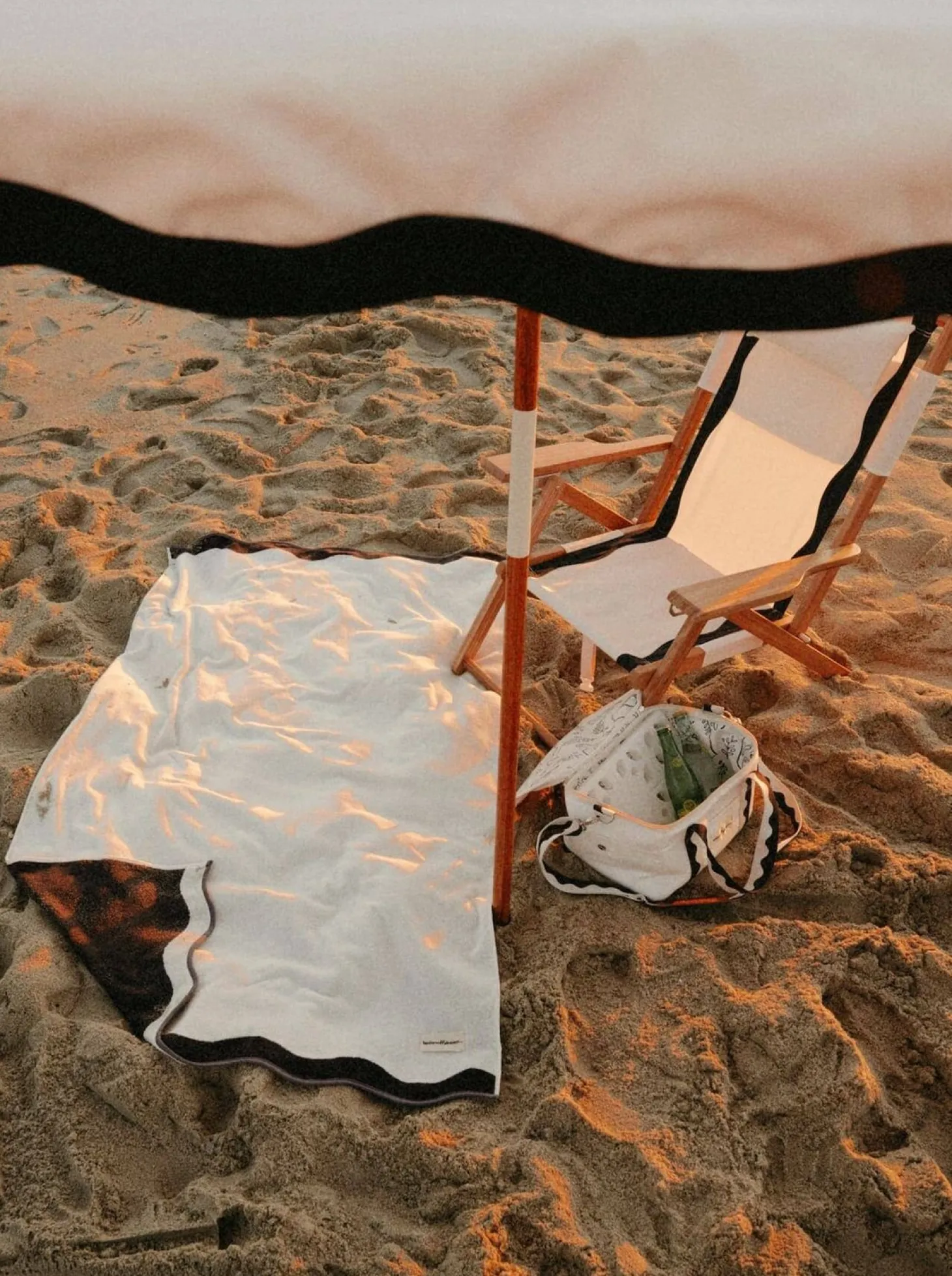 The Premium Cooler Bag - Rivie White