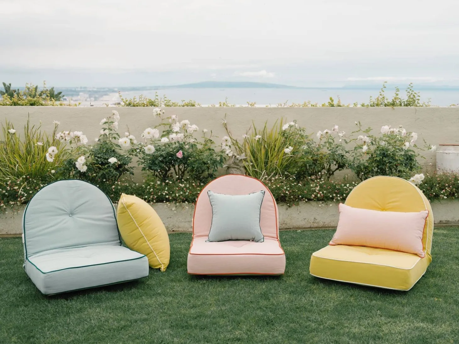 The Reclining Pillow Lounger - Rivie Pink