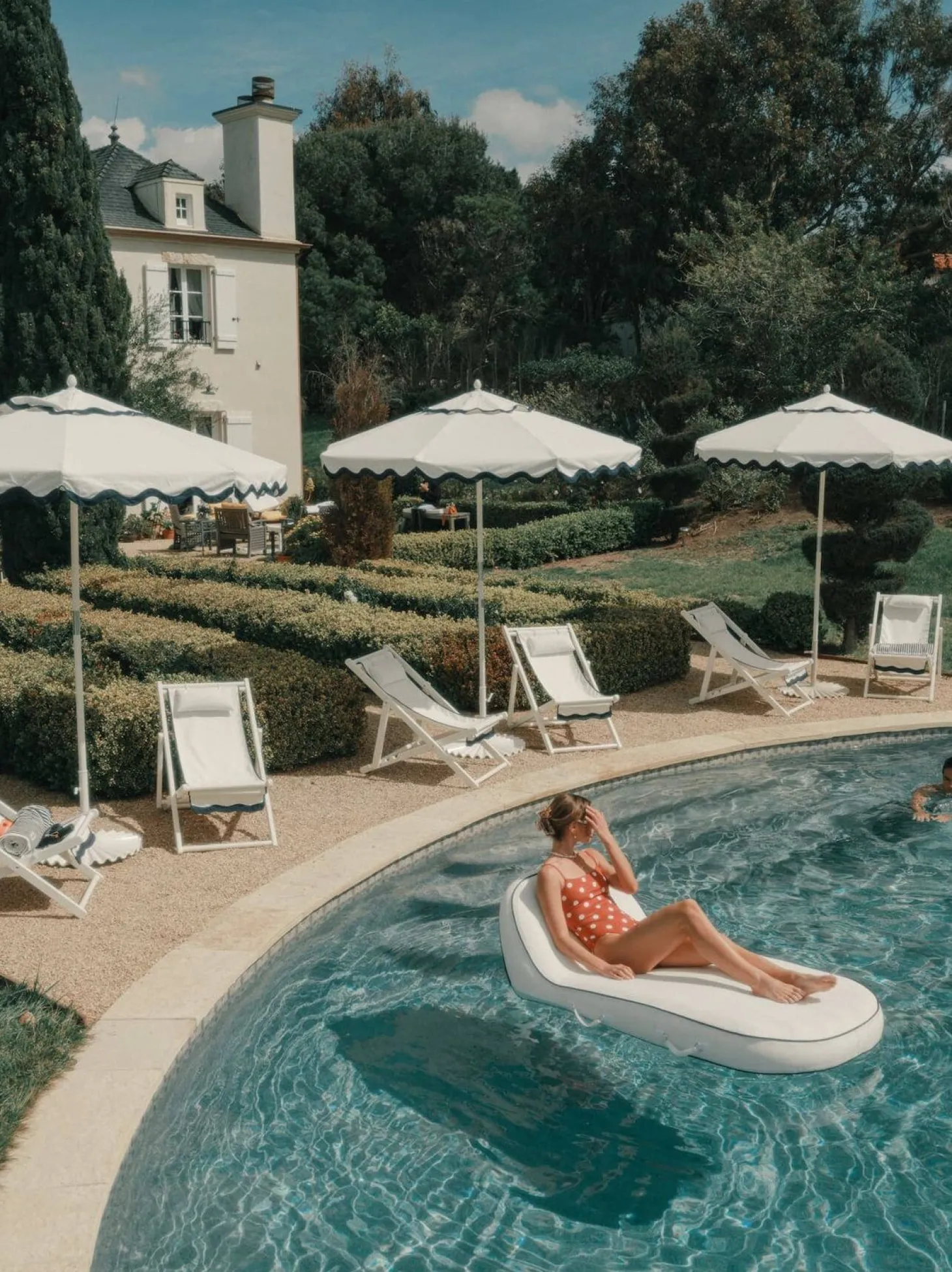 The Sling Chair - Rivie White