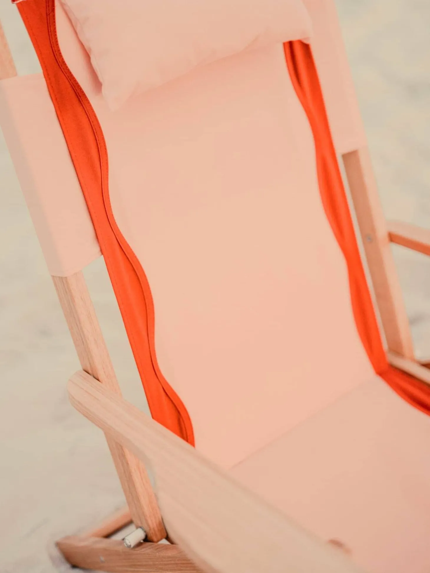 The Tommy Chair - Rivie Pink