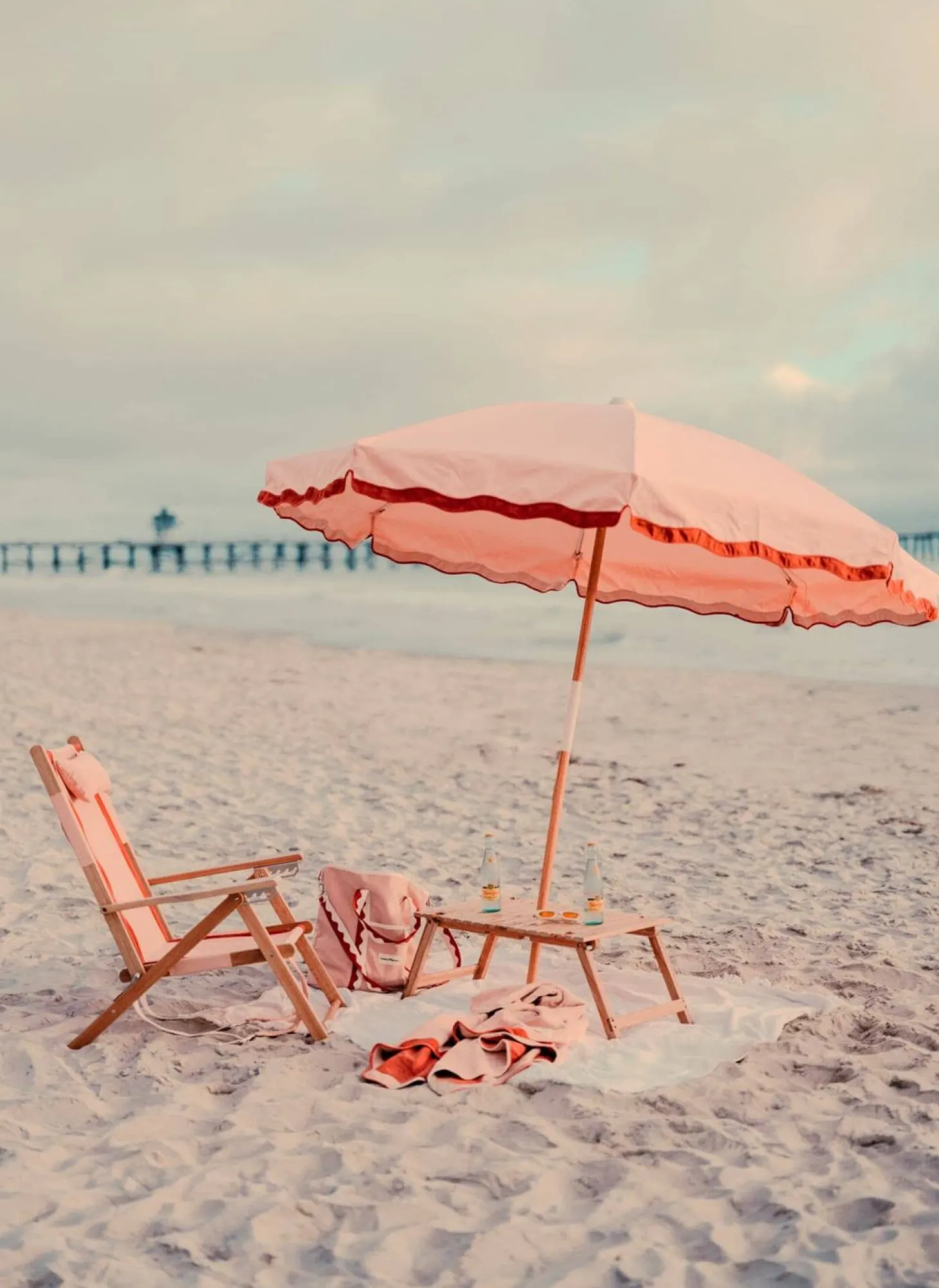 The Tommy Chair - Rivie Pink