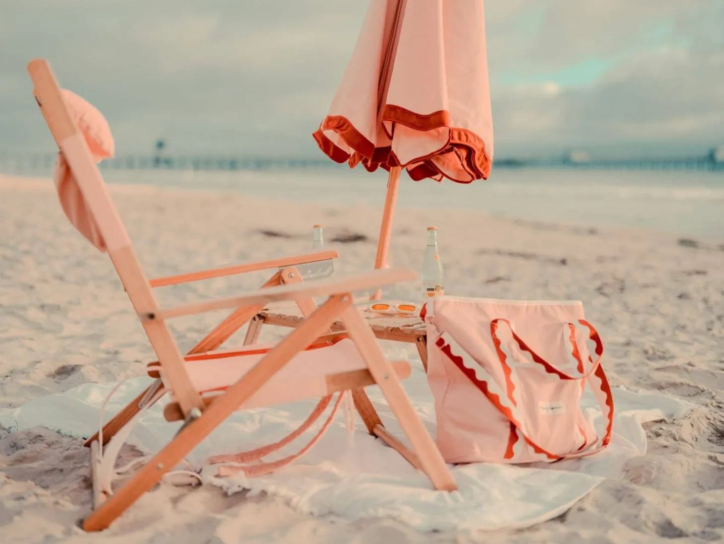 The Tommy Chair - Rivie Pink