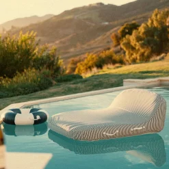 The Xl Pool Lounger - Laurens Navy Stripe