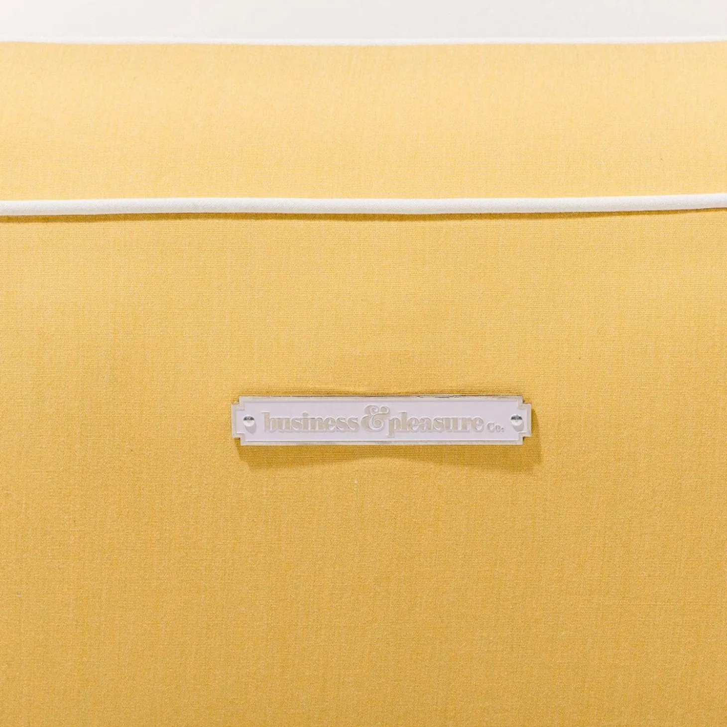 The Xl Pool Lounger - Rivie Mimosa