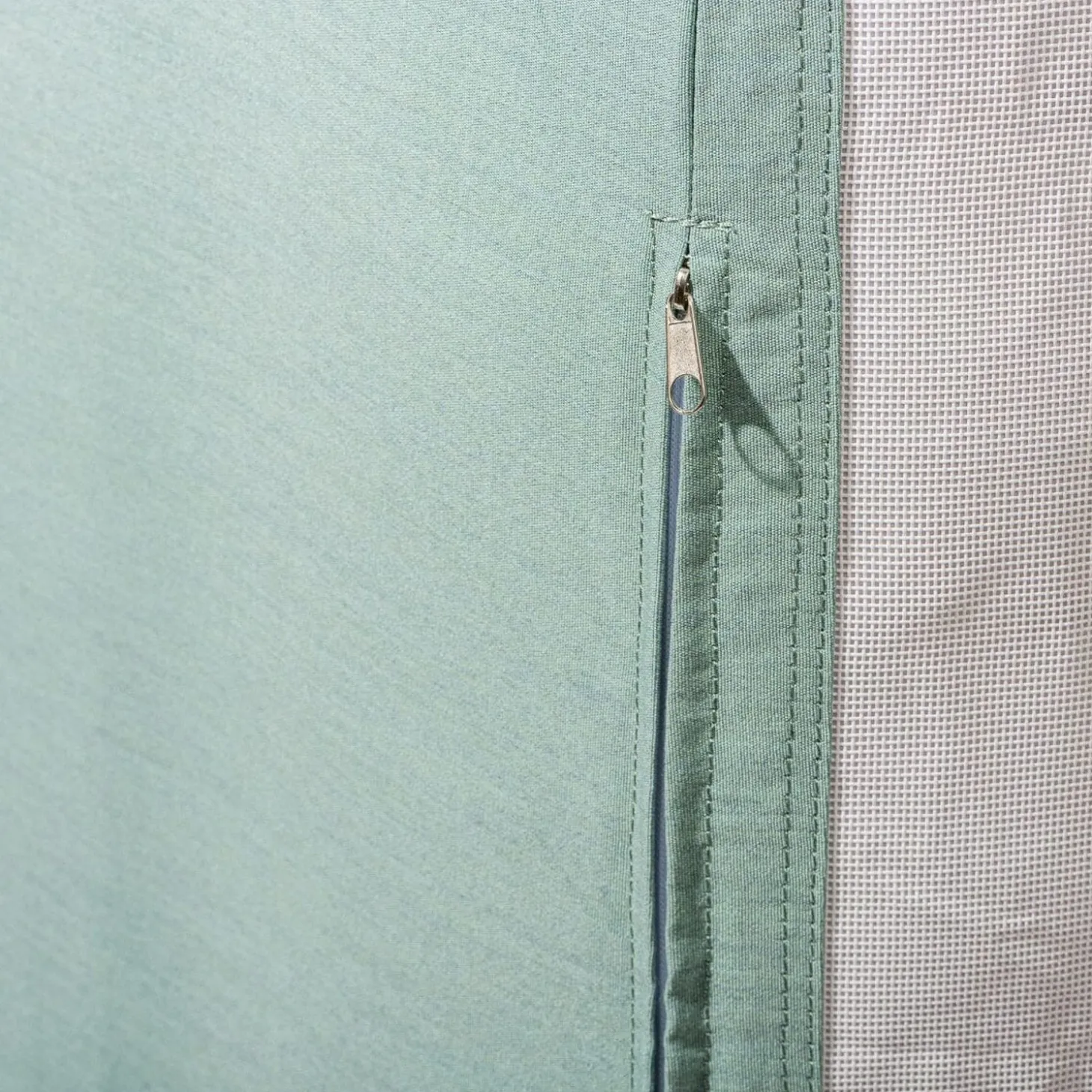 The Xl Pool Lounger - Rivie Green