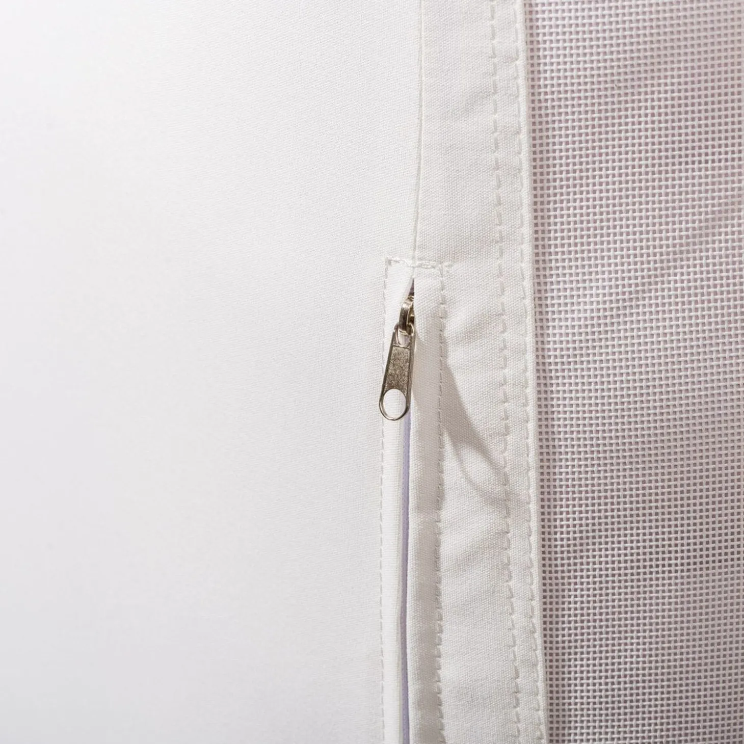 The Xl Pool Lounger - Rivie White