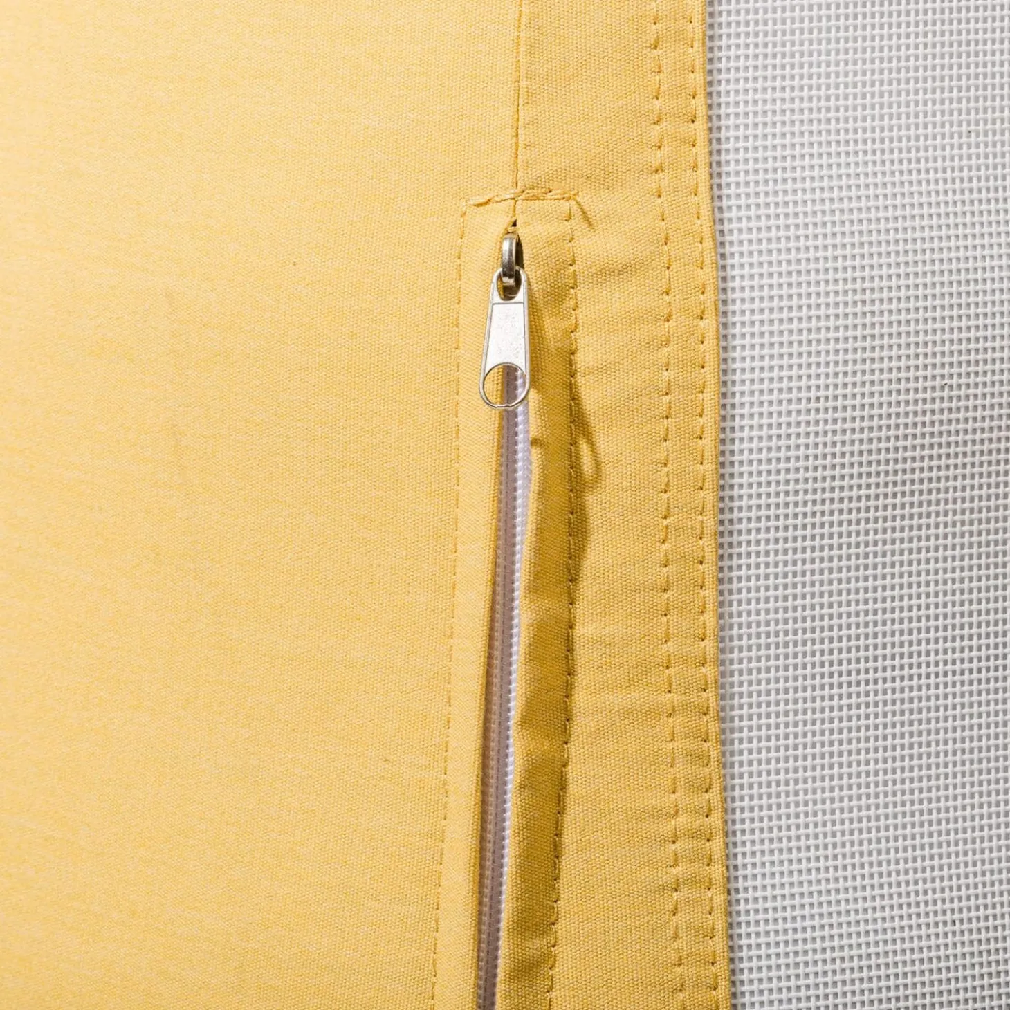 The Xl Pool Lounger - Rivie Mimosa